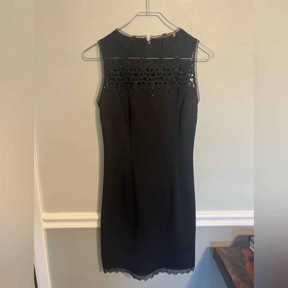 T Tahari Women's Dress Black Stretch Embroidered Lace Mesh Beaded Sheath Party 2